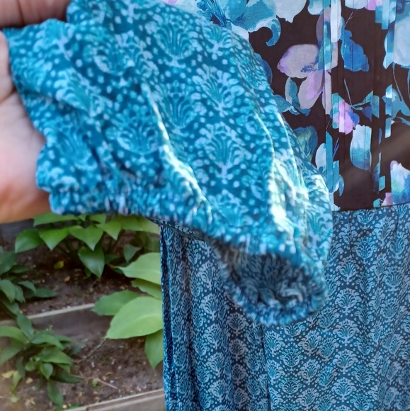 Soft Surroundings Boho - Picture 3 of 9